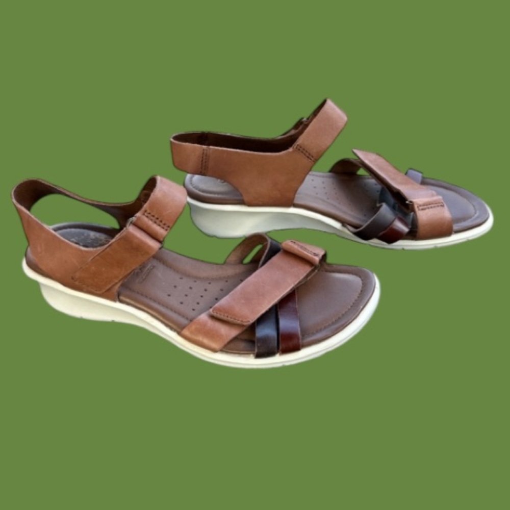 🤎 ECCO! “FELICIA” CROSS WEDGE SANDALS! STYLISH LEATHER ADJUSTABLE! COMFY!